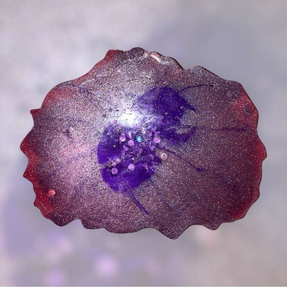 Abstract Cloud Design Pink Glitter Double Sided Handmade Resin Candle Plate - Picture 6 of 6